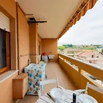 Guesthost - Lovely Flat 100m From Sea With Terrace Apartmán