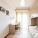 Apartmán Guesthost - Lovely Flat 100m From Sea With Terrace *