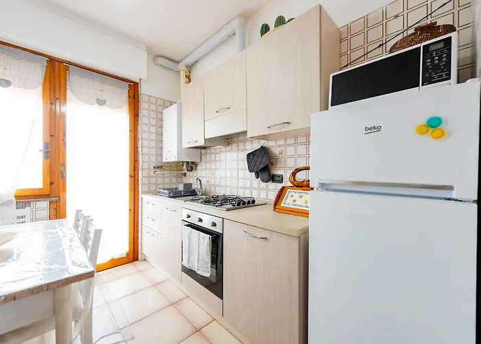 Guesthost - Lovely Flat 100m From Sea With Terrace فرانكافيلا أل ماري