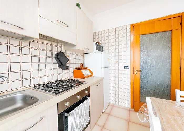 Guesthost - Lovely Flat 100m From Sea With Terrace * فرانكافيلا أل ماري