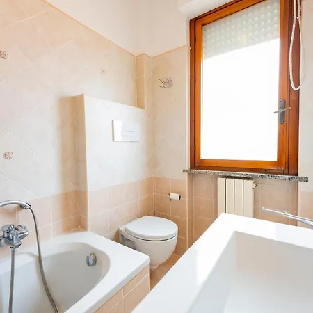 Guesthost - Lovely Flat 100m From Sea With Terrace * فرانكافيلا أل ماري