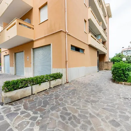 Guesthost - Lovely Flat 100m From Sea With Terrace Francavilla Al Mare