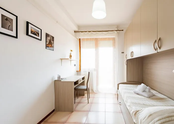 アパート Guesthost - Lovely Flat 100m From Sea With Terrace *